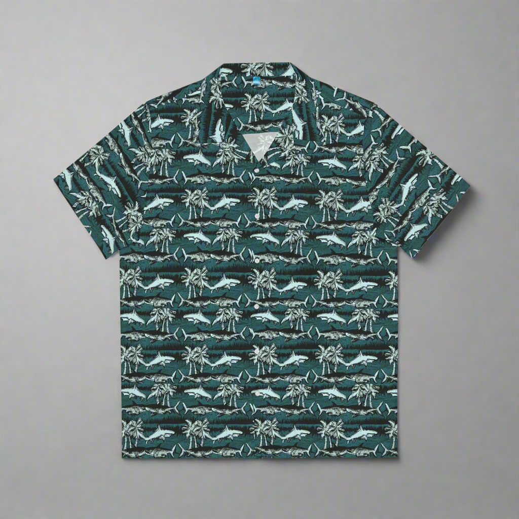 ISLAND HUNTER // button tee