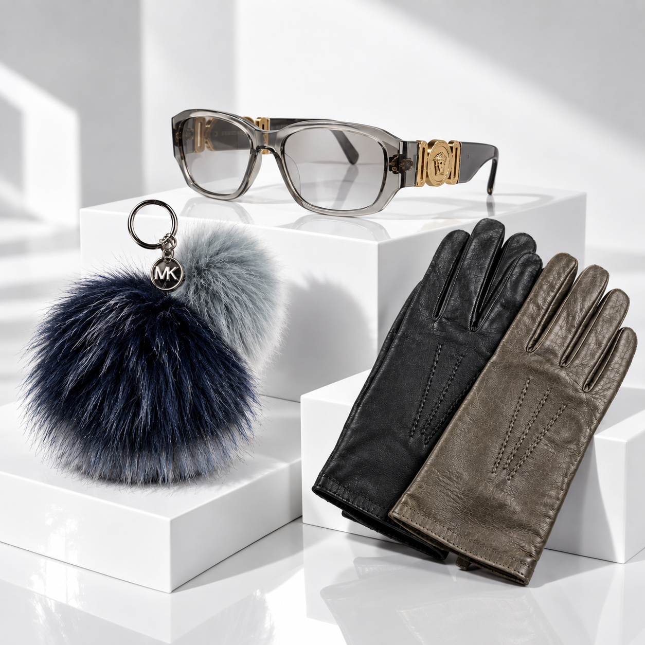 ACCESSORIES //