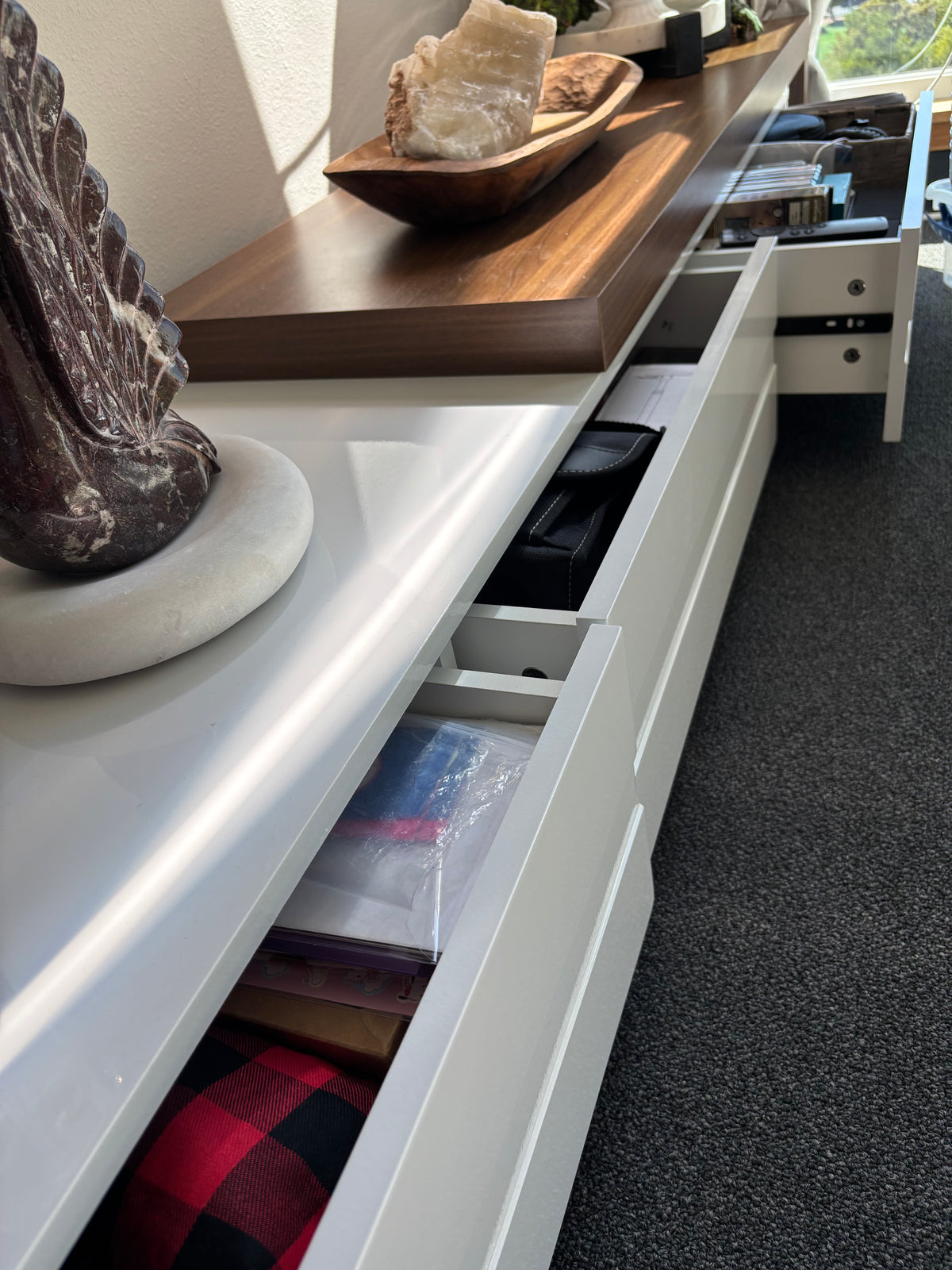 MODERN Adjustable TV Stand Media Console White Walnut Storage Extendable 82–110” (org $250)