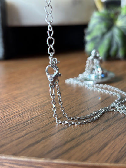 VIVIENNE WESTWOOD Medium Orb Necklace Silver Crystal Icon (org $595)
