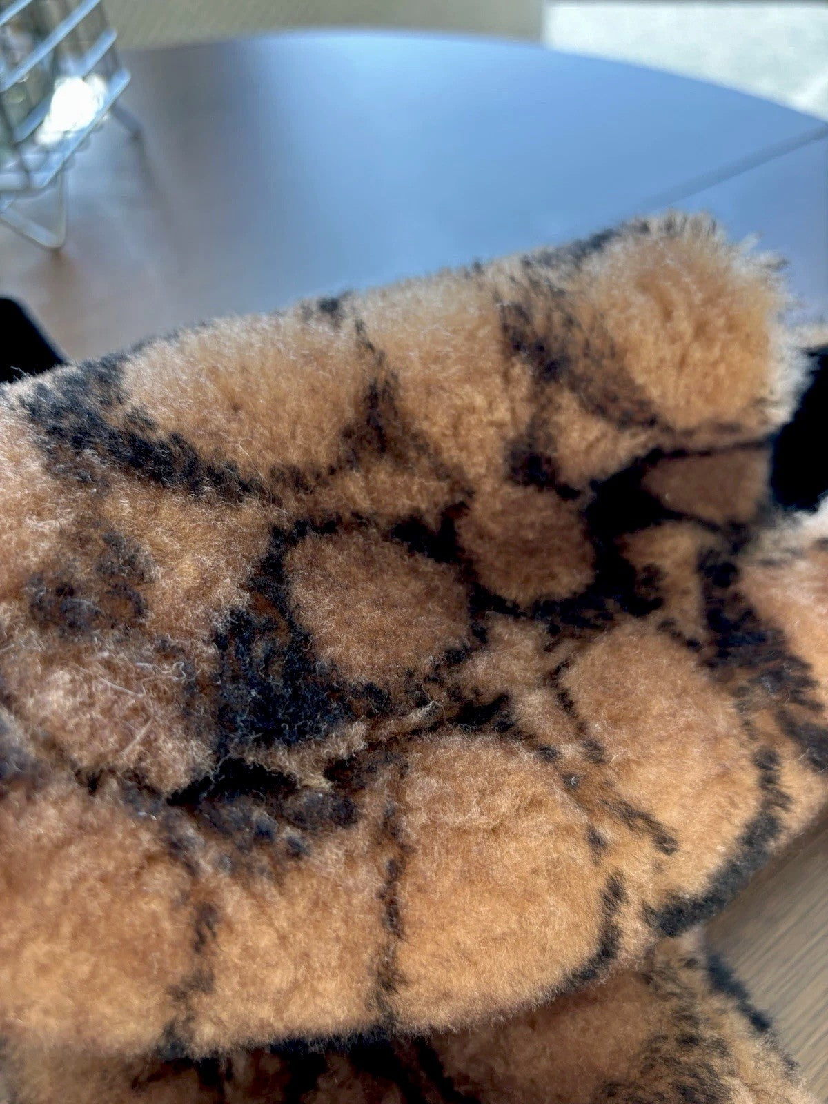 Rare New COACH Runway Shearling/leather Signature C slipper Driver (org $350)