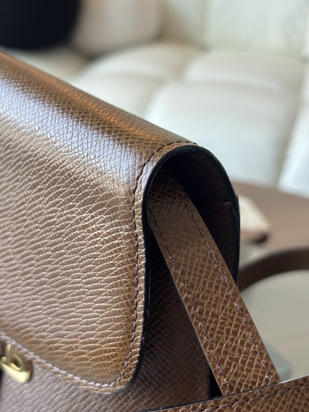 BALLY Brown Crossgrain Leather Shoulder Bag Gold Hardware Logo Purse (org $650)