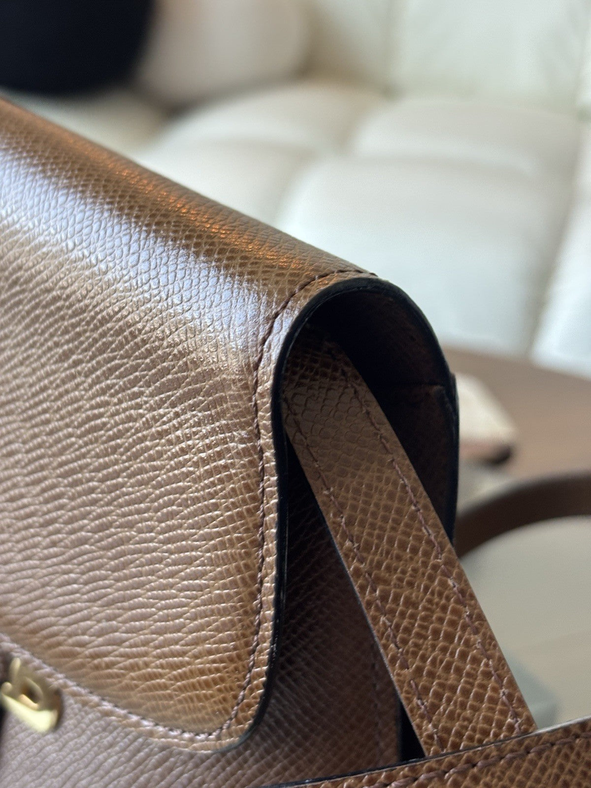 BALLY Brown Crossgrain Leather Shoulder Bag Gold Hardware Logo Purse (org $650)