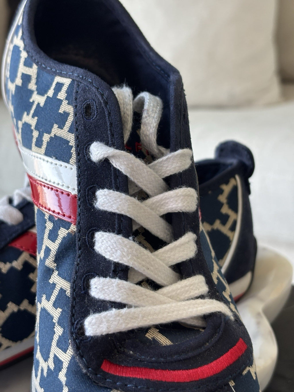 TOMMY HILFIGER 1999 Blue/White/Red Retro Suede H Logo Sneakers Shoes Women 7