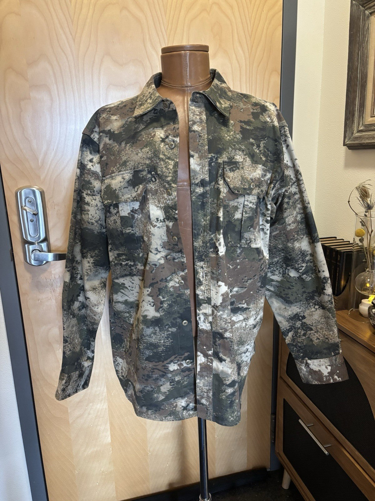 CABELA’S Camo Button Up Heavyweight Cotton Hunting Outdoor Shirt Men XL(org $95)
