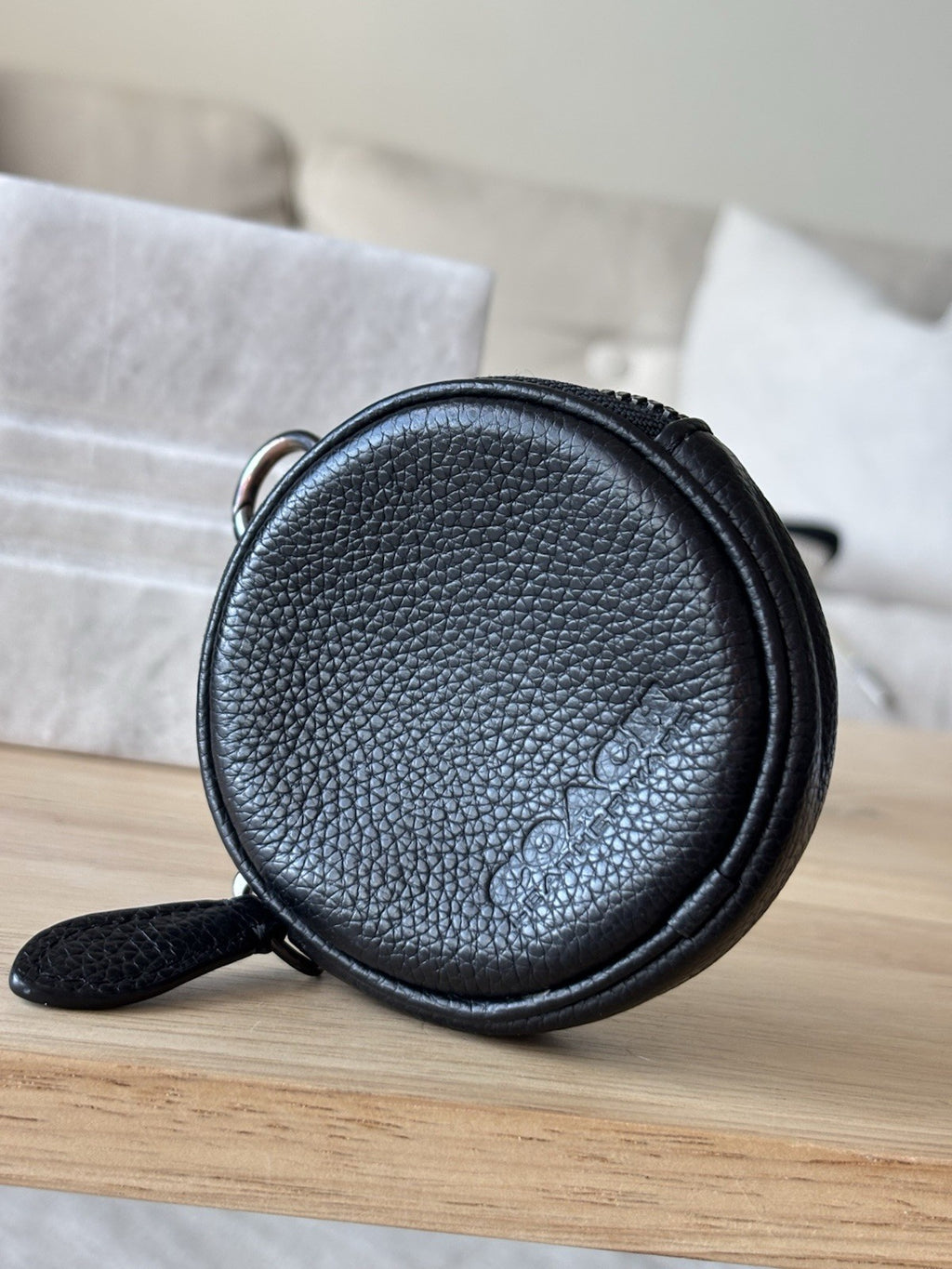 COACH Leather Round Coin Pouch Case Wallet Purse Zip Around Black Gunmetal Charm