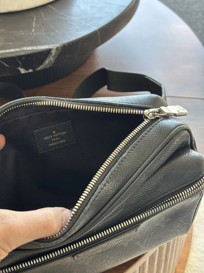 LOUIS VUITTON Authentic Monogram Eclipse Fannypack Designer Bum Bag Black Silver