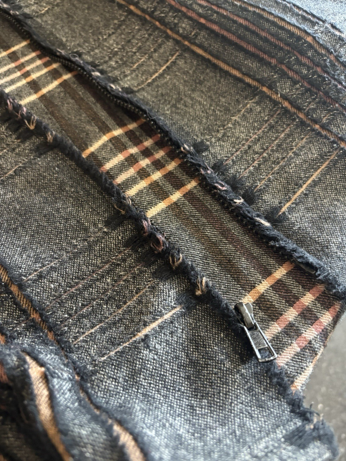 BABETTE 2006 Designer San Francisco Plaid Wool Blend Jacket Gray Zip Up Blazer