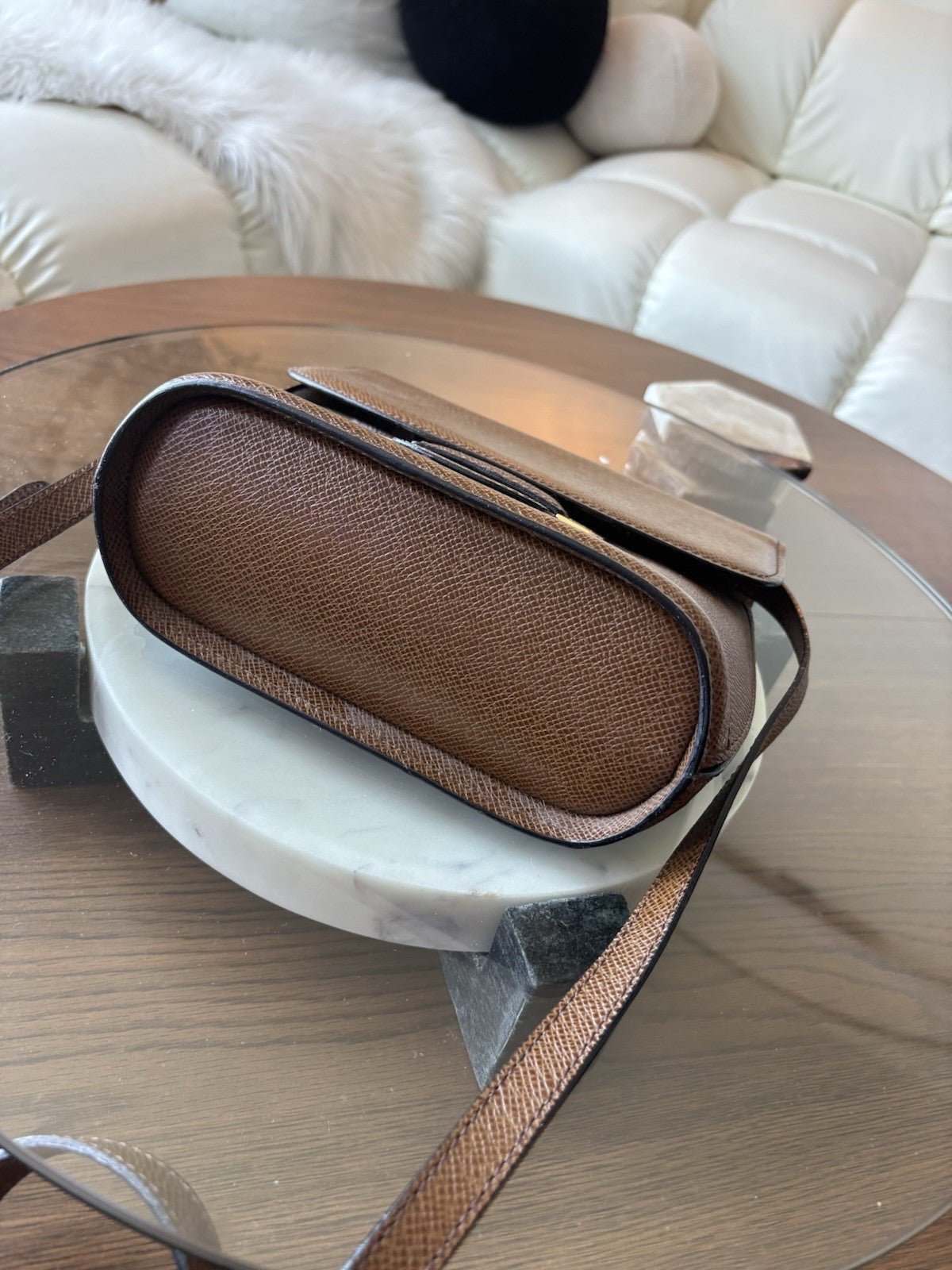 BALLY Brown Crossgrain Leather Shoulder Bag Gold Hardware Logo Purse (org $650)