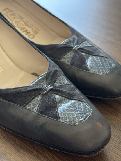 SALVATORE FERRAGAMO Vintage Italy Brown Leather Python Pumps Shoes 7.5 AA Narrow