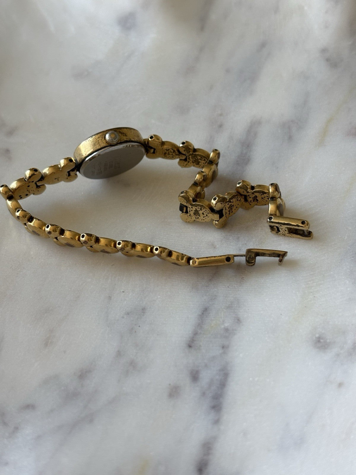 DISNEY Mickey Mouse Vintage 1996 LORUS Watch Gold Character Bracelet Wristwatch