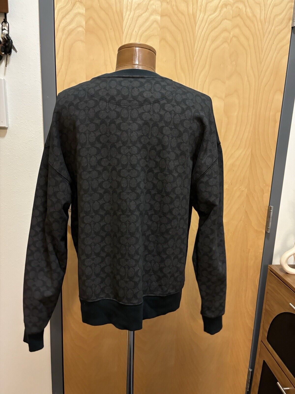 COACH Essential Crew Neck Sweater Classic Heritage Charcoal Gray Size M ($350)