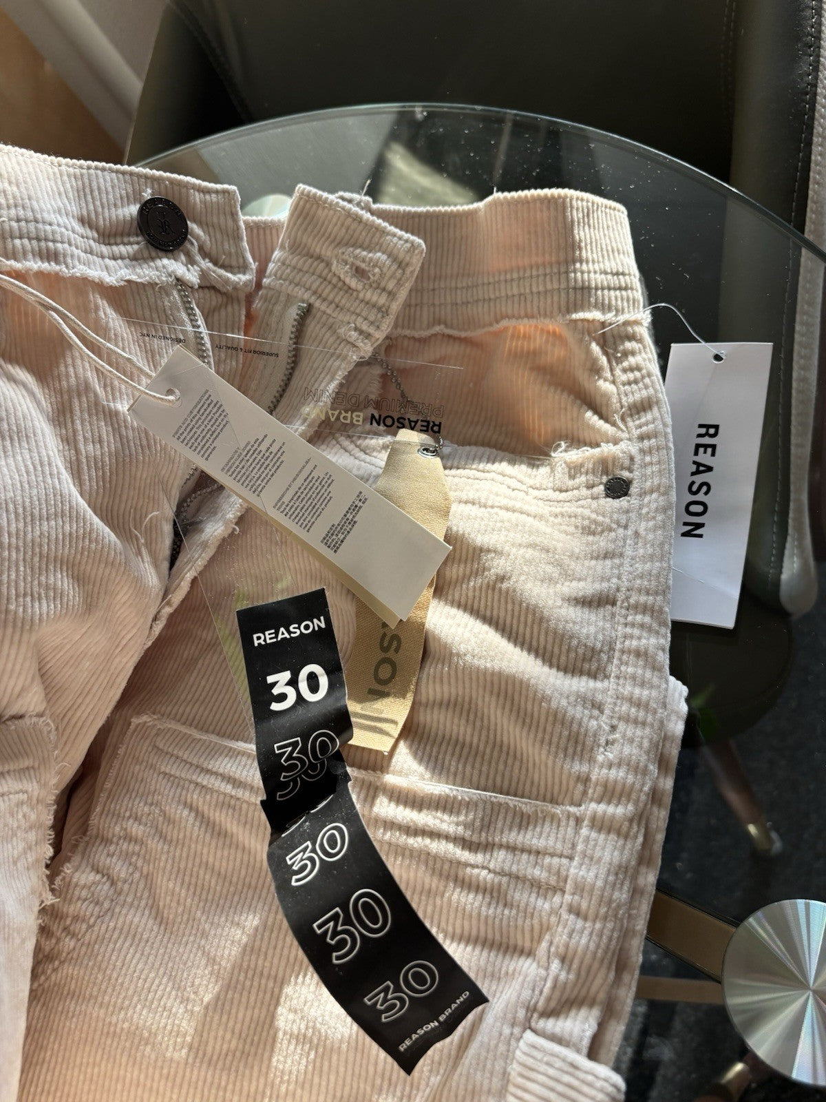 NWT REASON Mens Beige Distressed Pocket Premium Denim Straight Fit Jeans Size 30