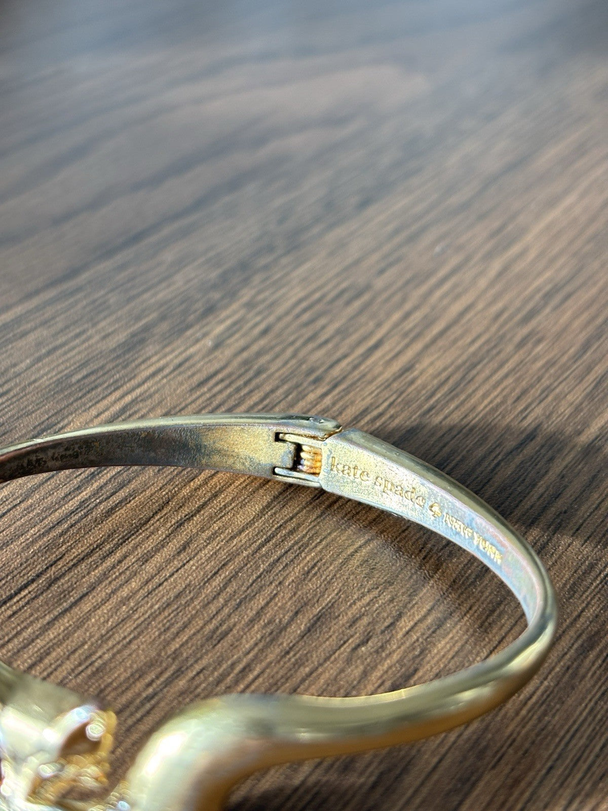 KATE SPADE Designer Bracelet Gold Tone 7'' Cubic Zirconia Animal Fox Hinged Cuff