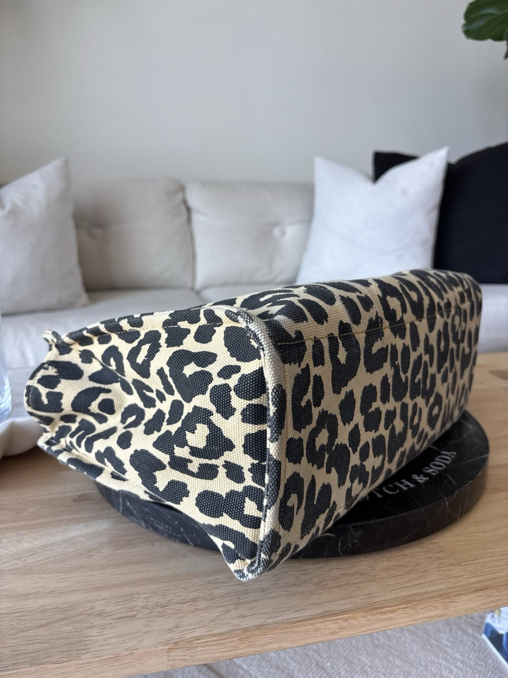 COACH Cargo Tote 26 Leopard Print Cotton Canvas Crossbody Bag CP769 (org $395)