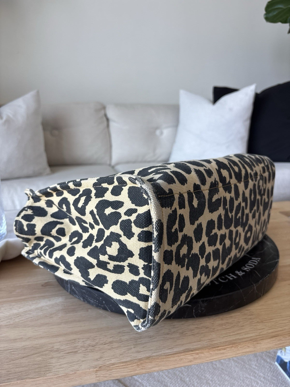 COACH Cargo Tote 26 Leopard Print Cotton Canvas Crossbody Bag CP769 (org $395)