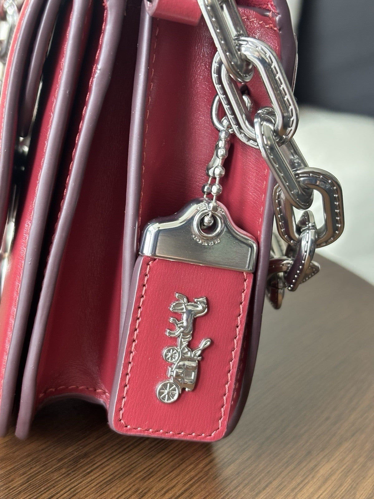 COACH Runway Red Leather Logo Idol Shoulder Bag Chain Crossbody Strap (org $695)