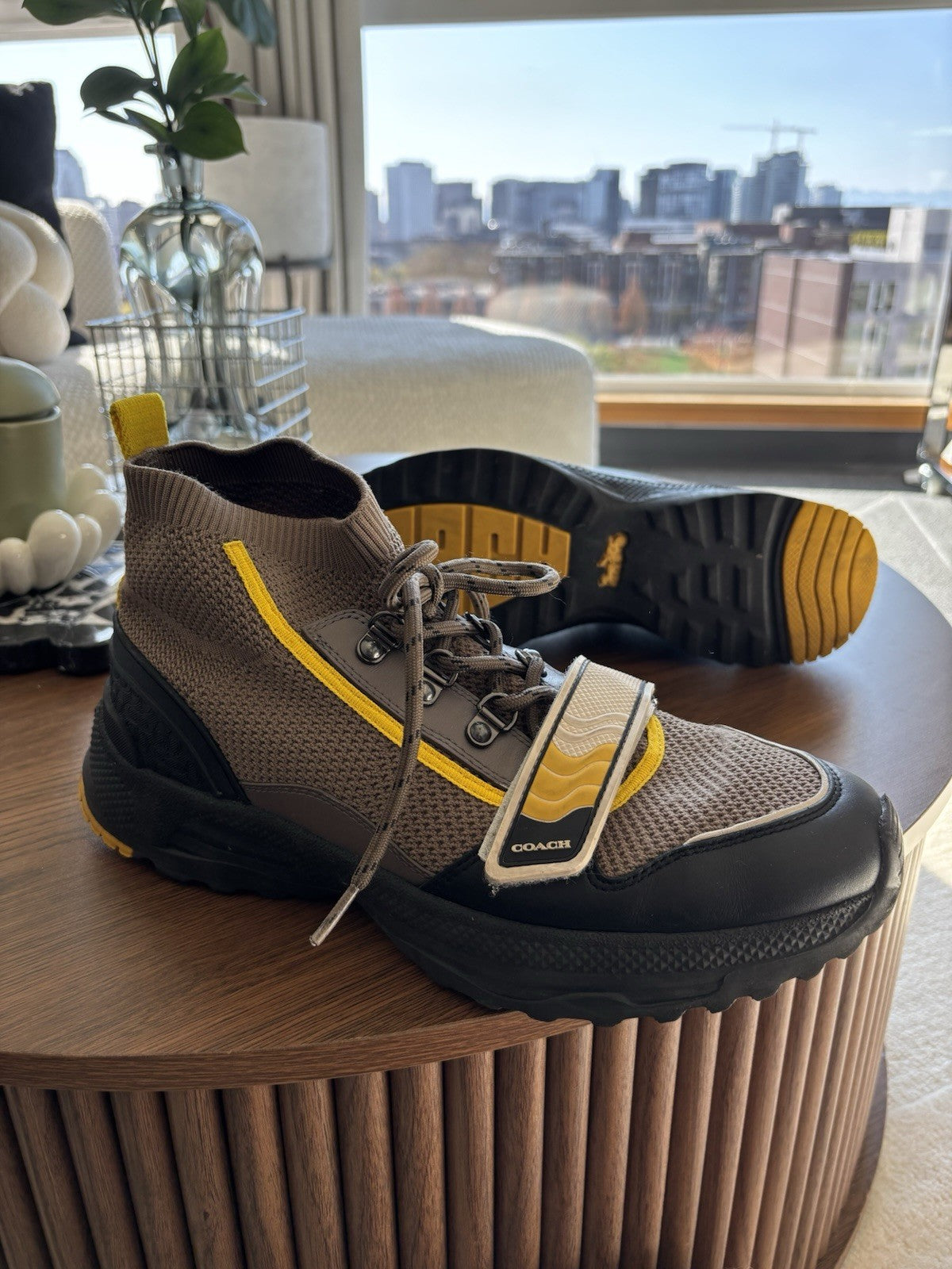 Designer COACH Brand Shoes C243 One Strap Runner High Top Size 11 Men (org $295)