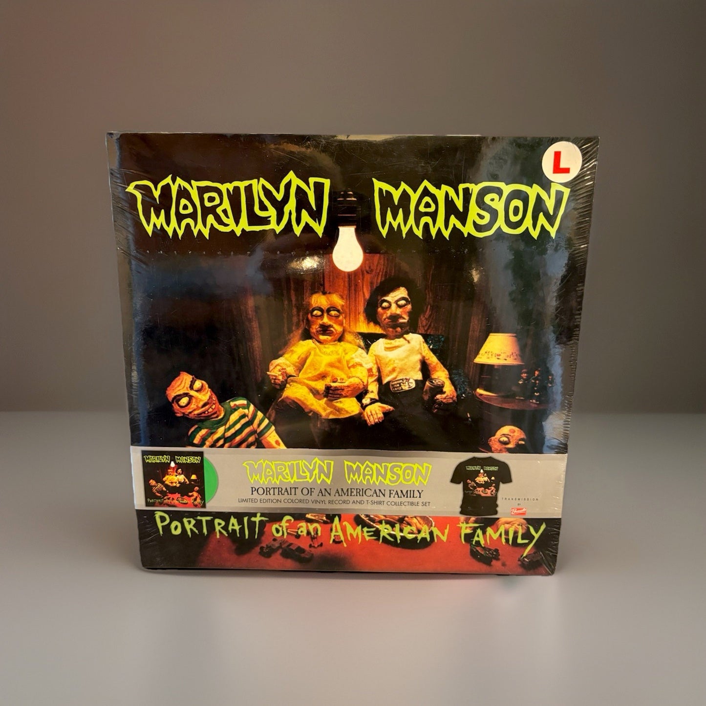 MARILYN MANSON PORTRAIT OF AN AMERICAN FAMILY  2009 VINYL BOX SET  W/ Lg T-SHIRT