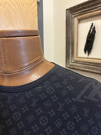 LOUIS VUITTON 2014 Monogram T-Shirt Black Tonal LV Logo Size Small (org $745)