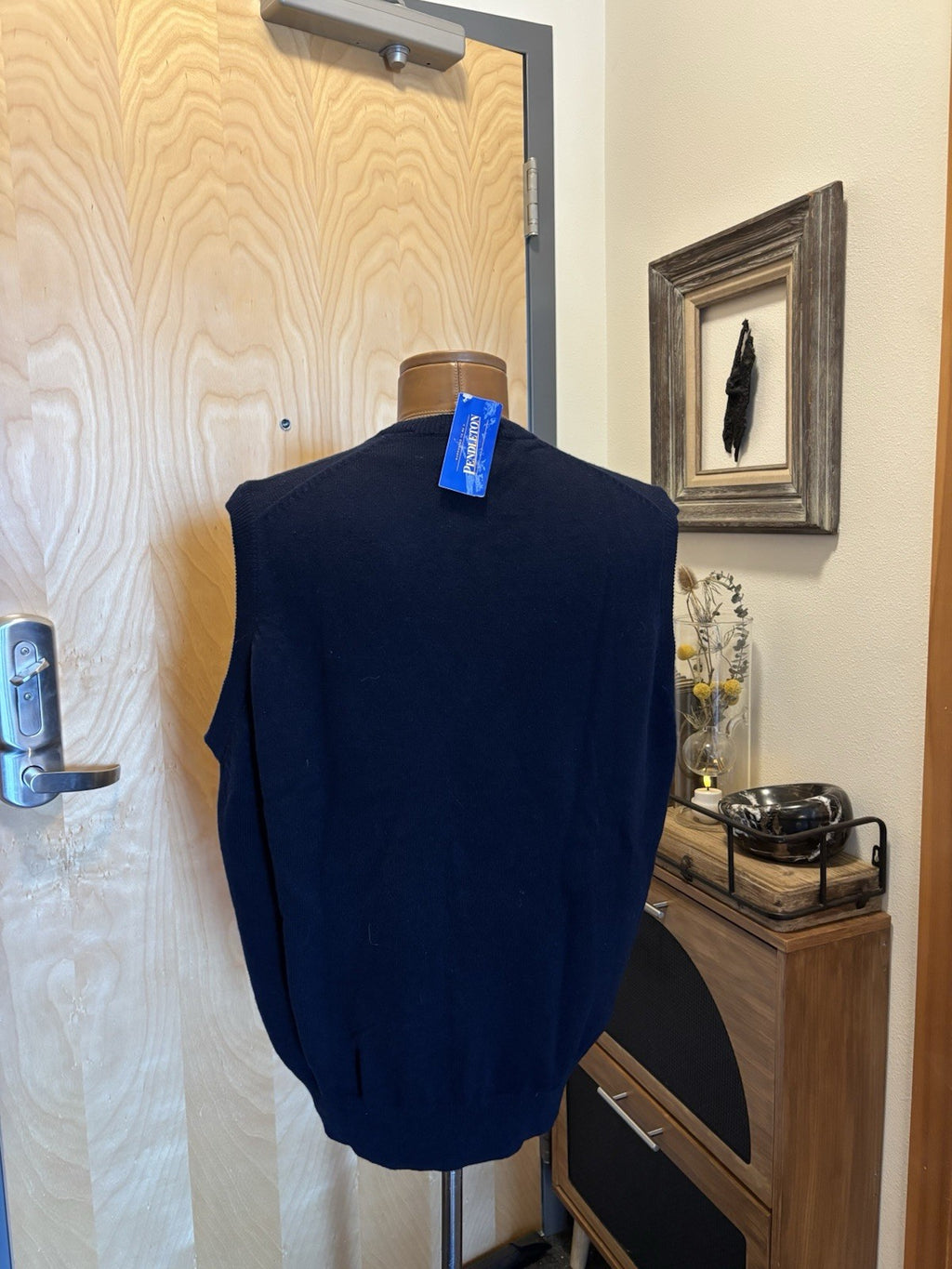 PENDLETON Vintage 1998 Sweater Vest Navy Blue V-Neck 100% Lambswool Wool NWT -XL