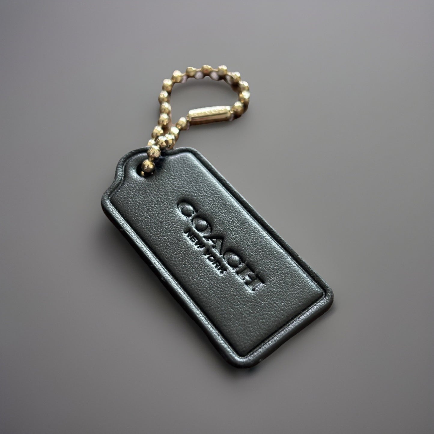 COACH New York Designer Hang Tag Horse & Carriage Bag Charm Fob Chain Gold/Black