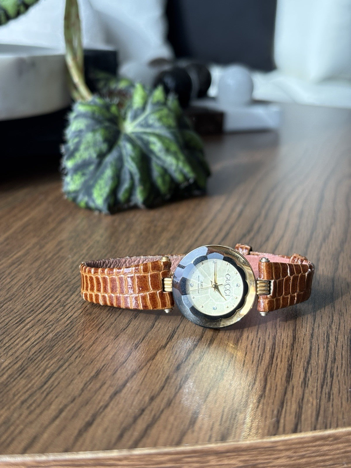 GUCCI 1986 Vintage Quartz GG Gold Brown Watch Leather Python Snake Adjust Band