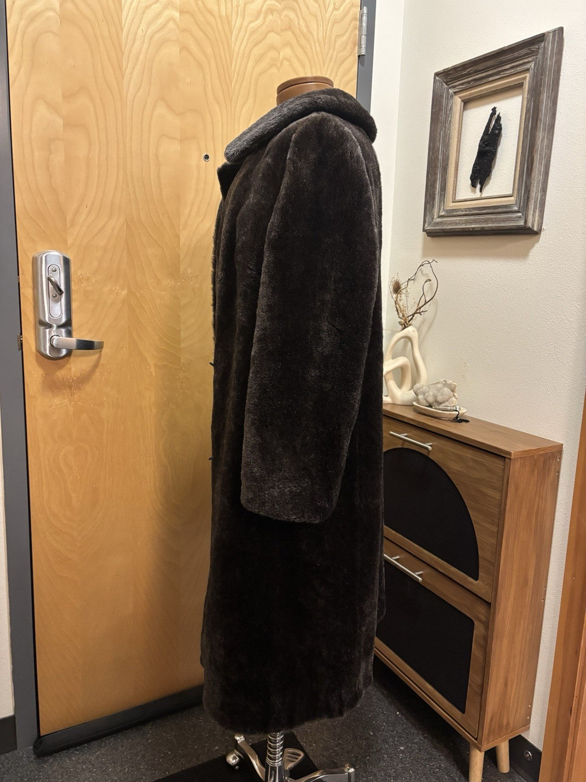 PETER HAHN 1990’s Llama Alpaca Brown Fur Coat Long Jacket Vintage (org $1300)