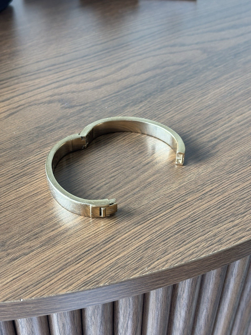 MICHAEL KORS Brand Gold Pave Crystal Fulton Bangle Bracelet MK Signed (org $195)