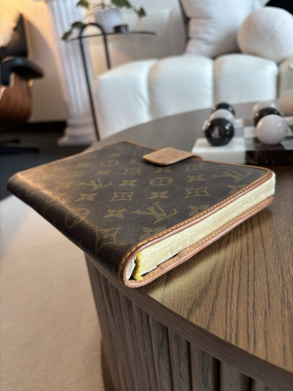 LOUIS VUITTON Vintage Monogram Agenda Day Planner Cover Brown & Tan (org $850)