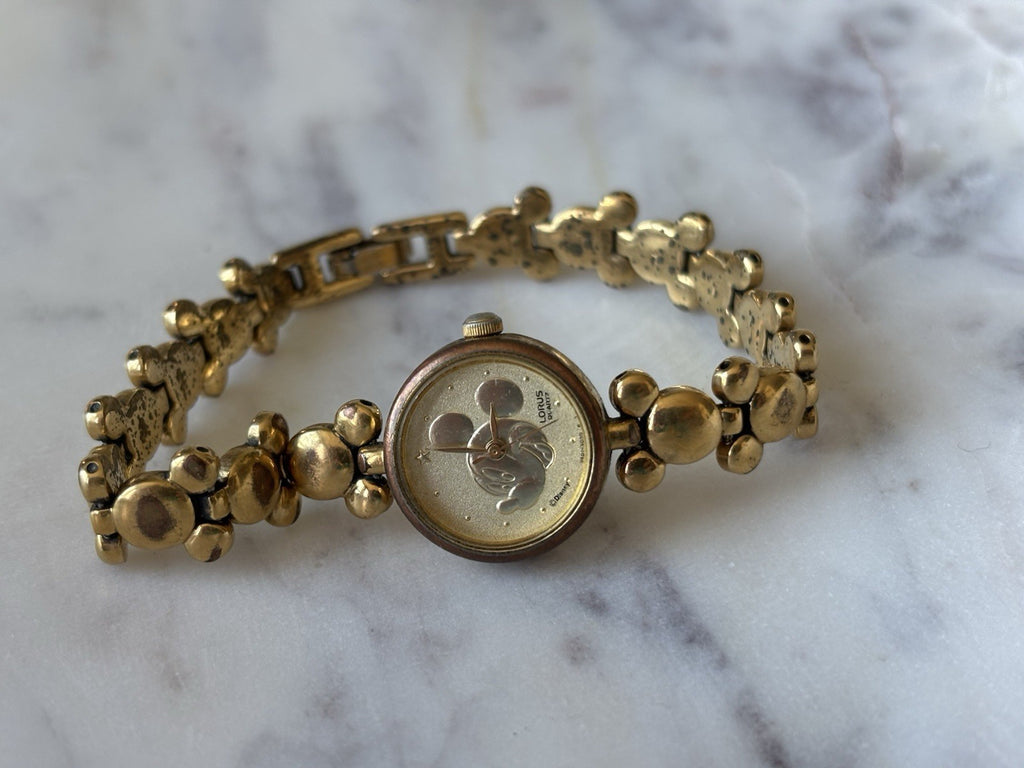 DISNEY Mickey Mouse Vintage 1996 LORUS Watch Gold Character Bracelet Wristwatch