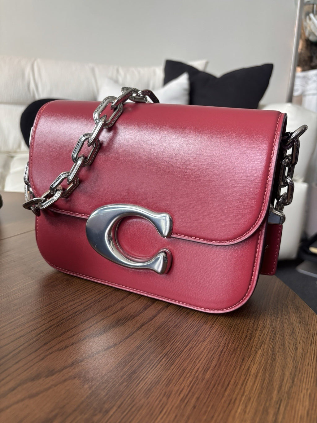 COACH Idol Red Leather Logo Plaque Chain Shoulder Bag Crossbody Strap (org $695)