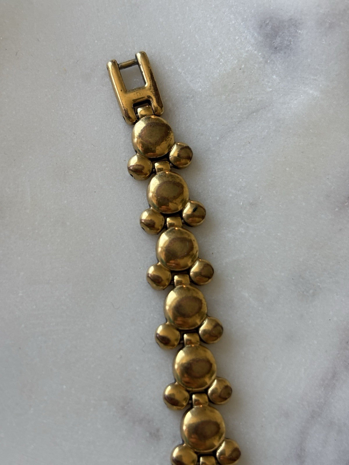 DISNEY Mickey Mouse Vintage 1996 LORUS Watch Gold Character Bracelet Wristwatch