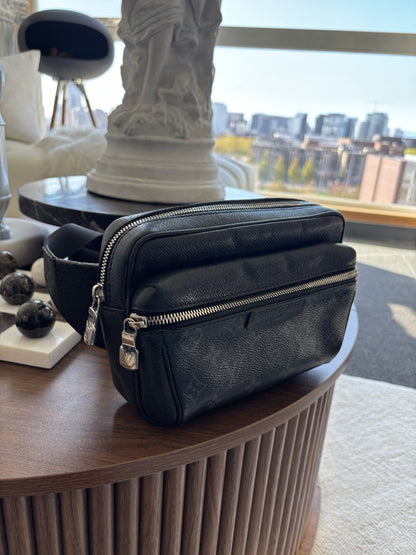 LOUIS VUITTON Authentic Monogram Eclipse Fannypack Designer Bum Bag Black Silver