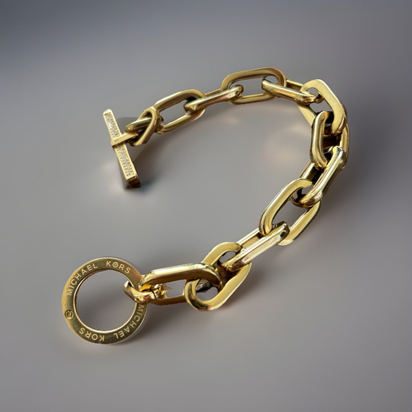 Designer MICHAEL KORS City Scape Gold Chain Crystal Toggle Bracelet Logo 8inch