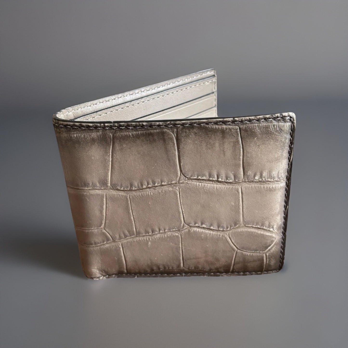 Rare COACH Retail Crocodile Embossed Leather Bifold Wallet Card Fog (org $225)