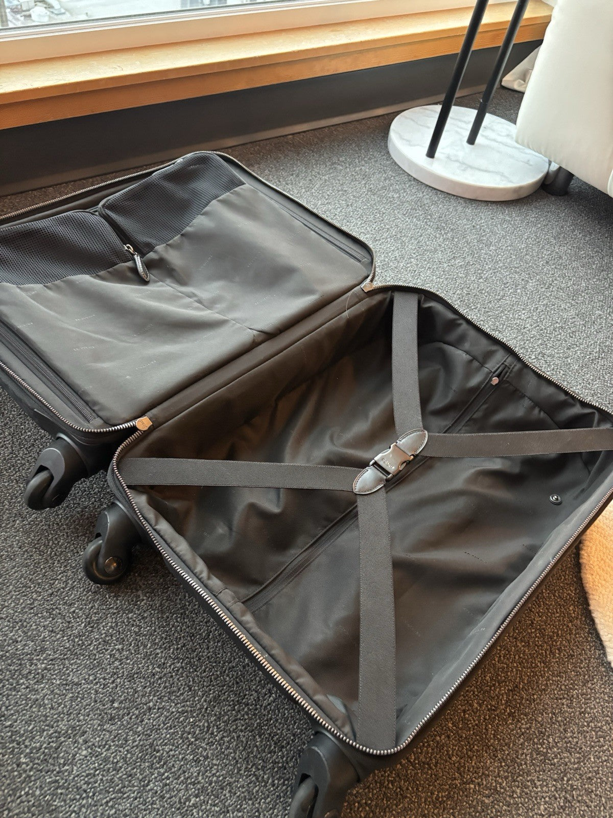 COACH Designer Logo Luggage/ Carry On Roller Wheeled Travel Bag Black (org $795)
