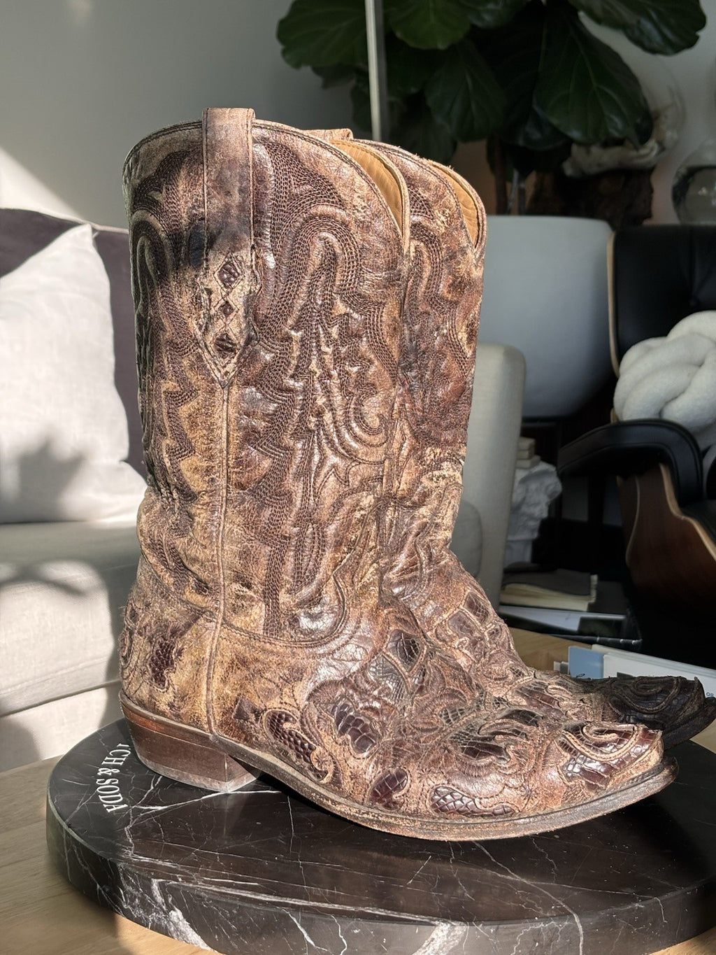 CORRAL® Mens Brown Exotic Alligator Inlay & Embroidered Western Boots (org $360)