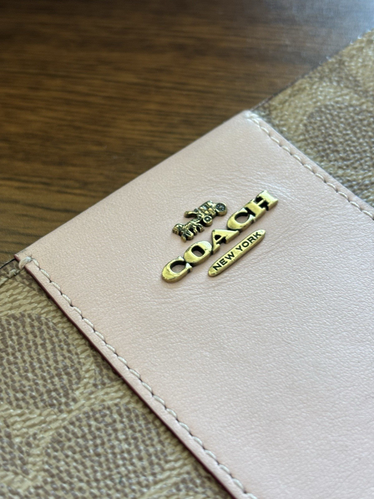 Designer COACH Zip Wristlet Signature Khaki/Tan Canvas Blush Pink Leather Stripe