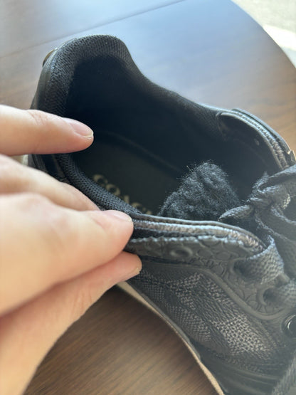 COACH Brand Men C143 Runner Sneakers  Shearling Size 10.5D Blk/White (org $225)