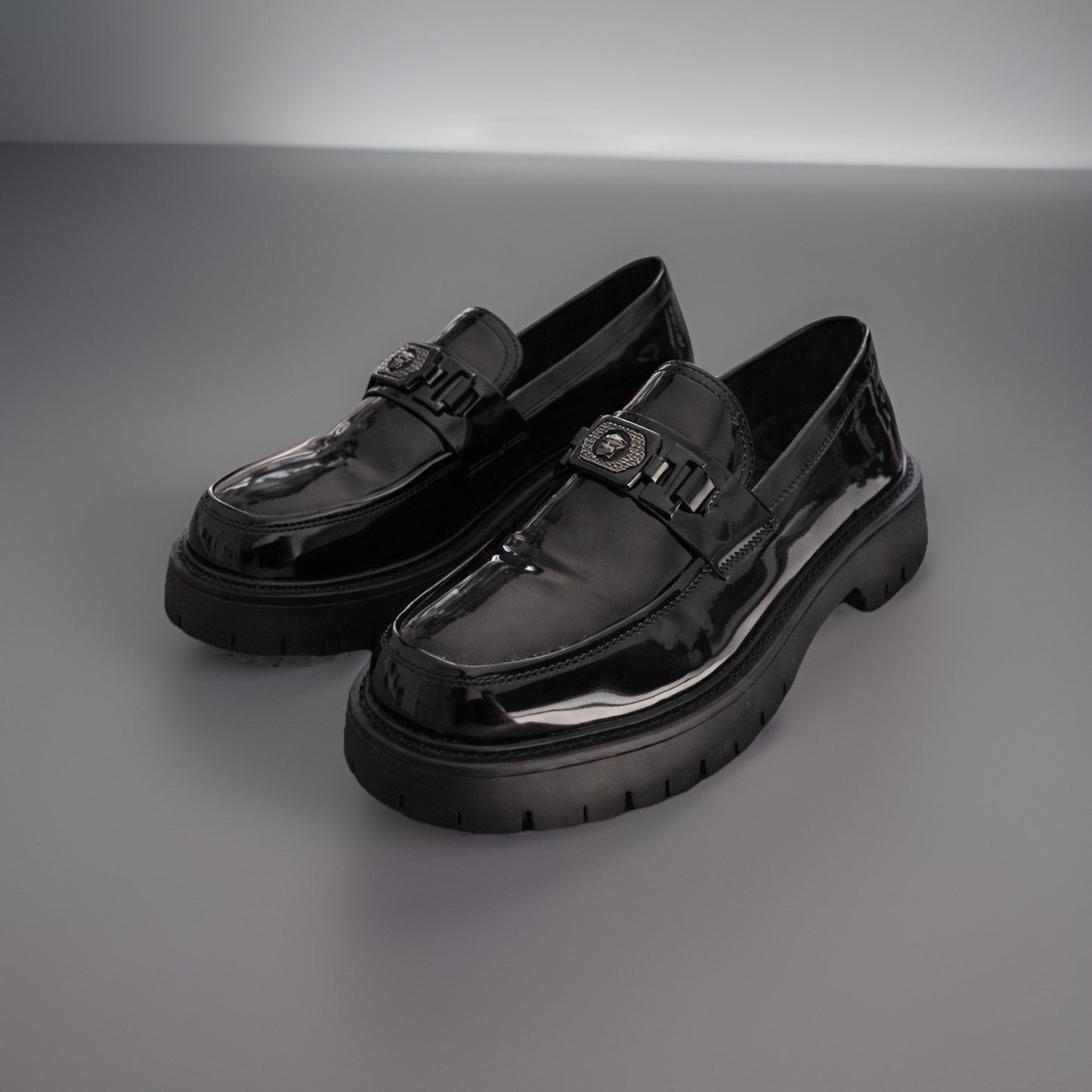 MEDUSA LOGO New Designer Black Patent Finish Dress Shoe Men Size 10.5 (org $685)