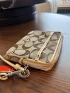 COACH Vintage Signature Print Leather Trim ZipTop Credit Card Wristlet (org $75)