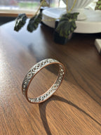 COACH 2004 Signature C Crystal Bangle Bracelet Silver Tone Openwork Rose Edge