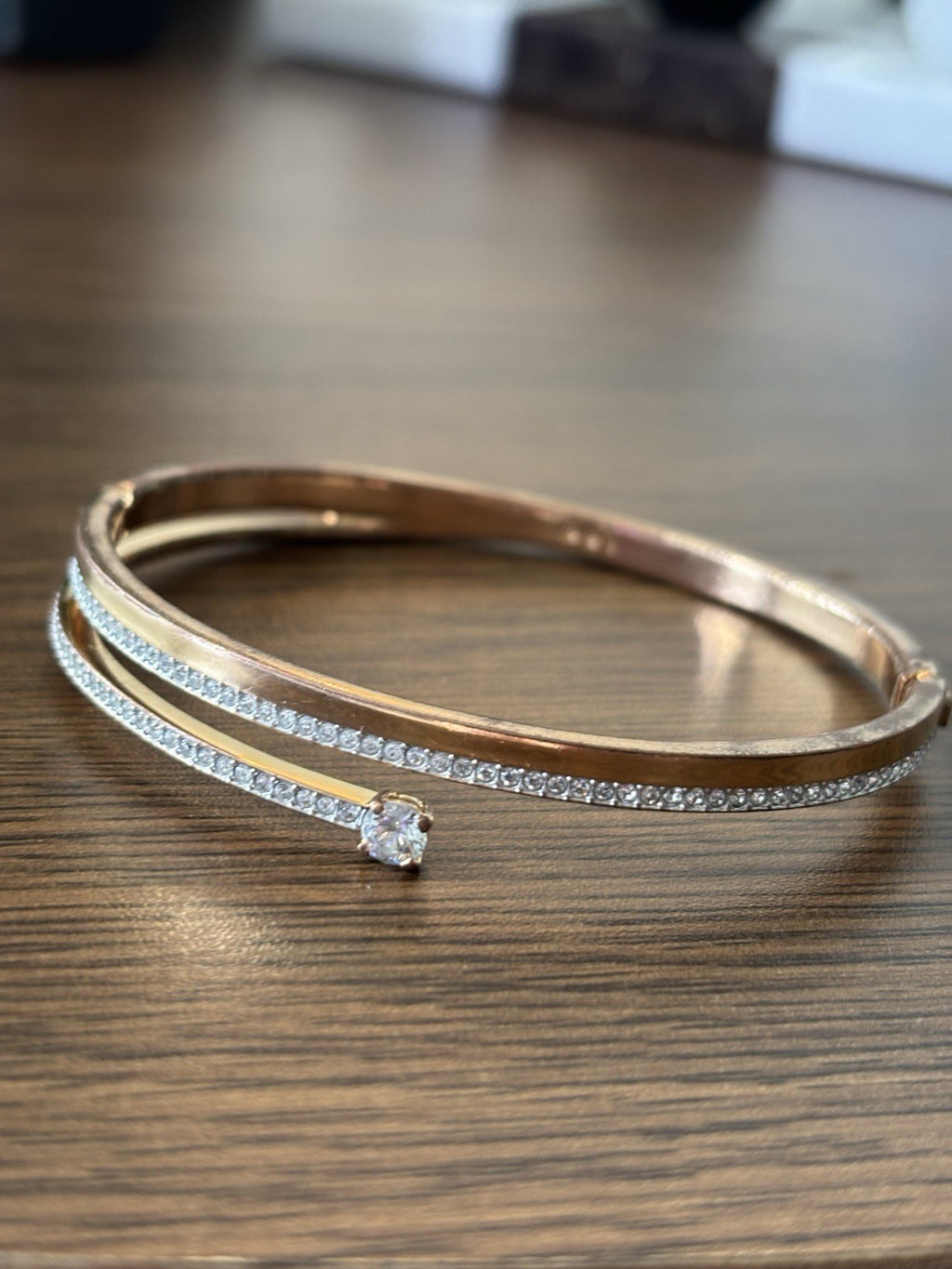 SWAROVSKI “Fresh” Bangle White Crystals Rose Gold Tone Plated Size S (org $150)