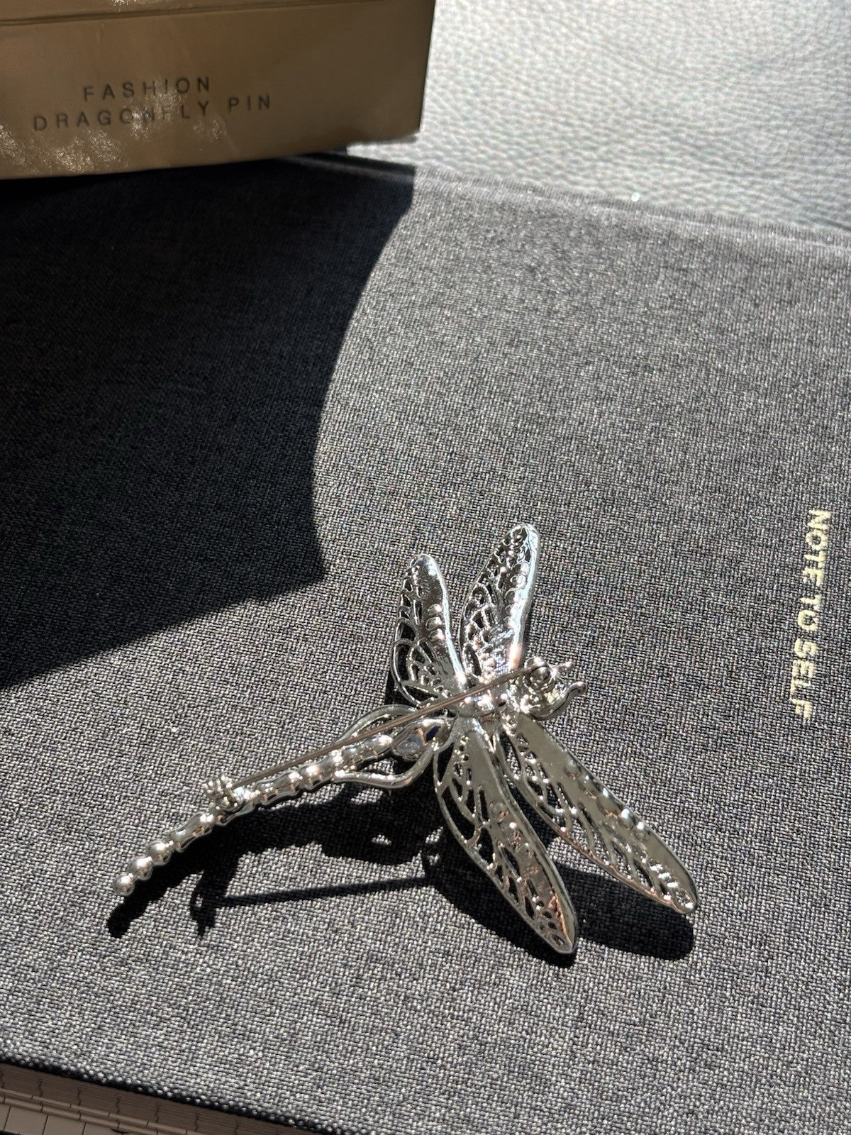 NWT beautiful AVON vintage 1980 Large pastel rhinestone dragonfly Insect brooch