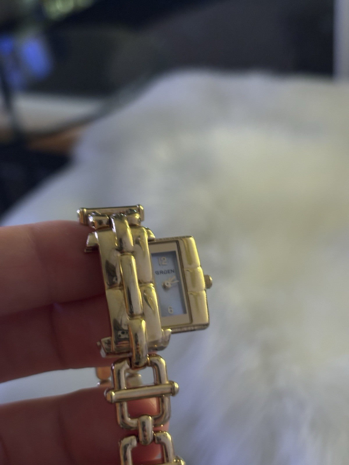 GRUEN Vintage Gold Tone Peekaboo Hidden Face Pearl Dial Slide Out Bracelet Watch