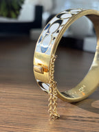 COACH 1999 Bangle Bracelet Vintage Black/Gold Chain Clasp Signature C Logo