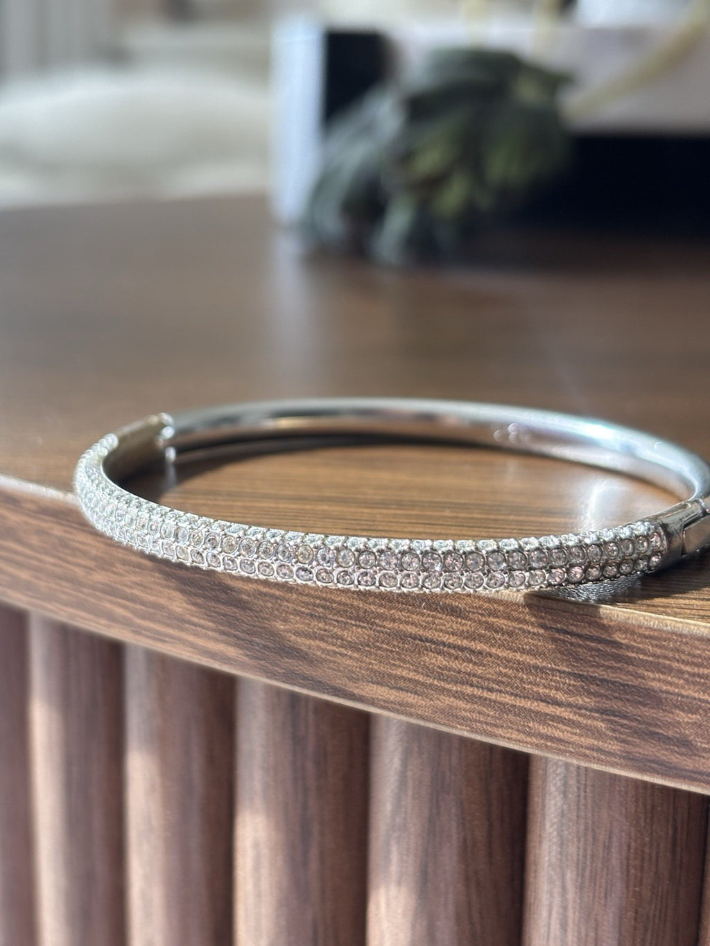 SWAROVSKI Crystal Polished Silver Tone Hinged Bangle Bracelet Signed (org $225)