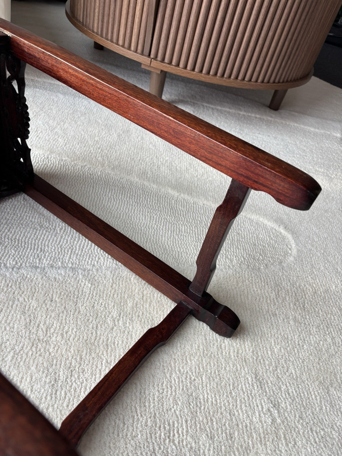 ANTIQUE Chinese Rosewood Pedestal Stand Carved Hardwood Plant Tea Side Table