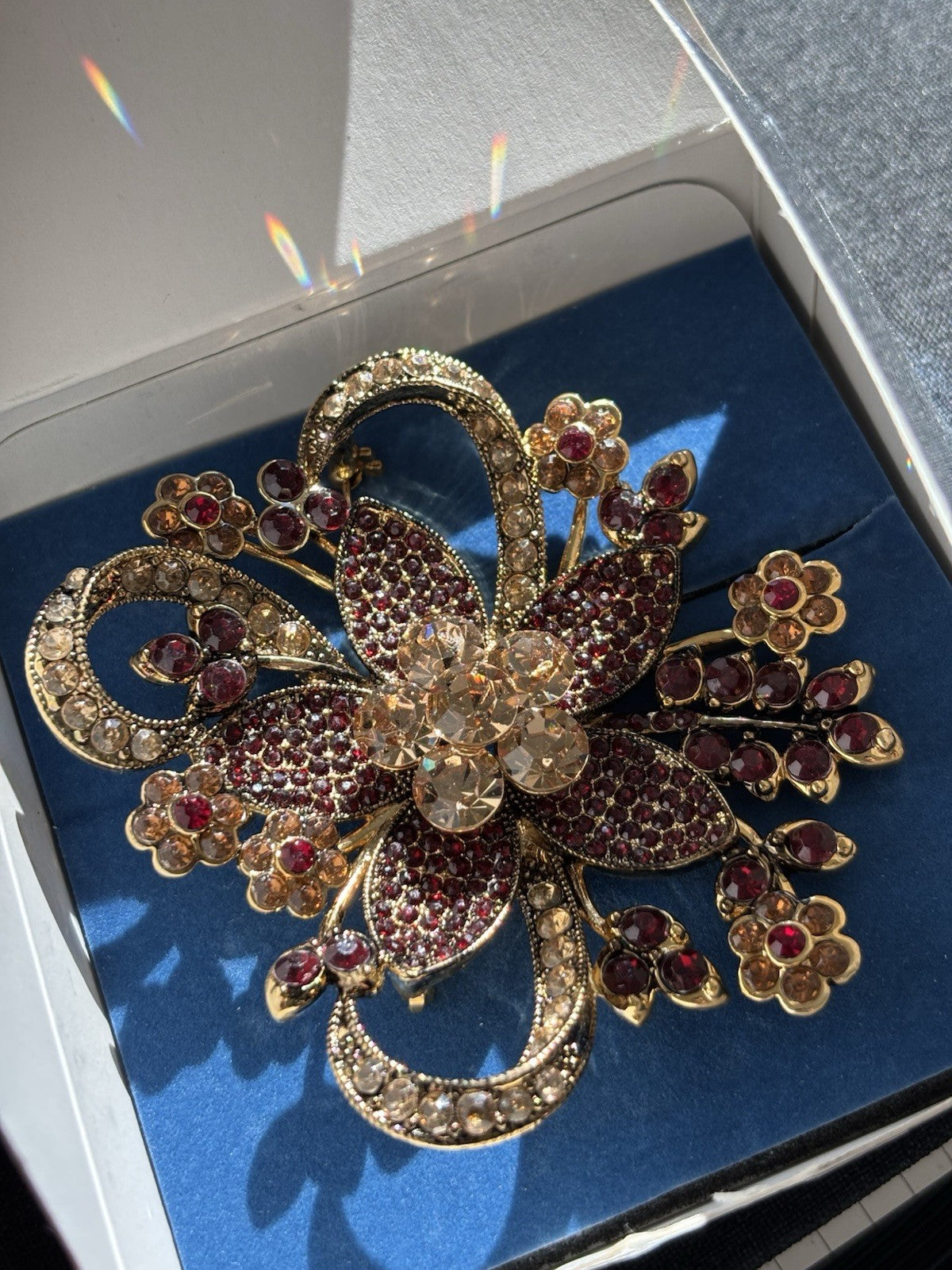 AVON Brooch Pin Ruby Red /Amber Rhinestones Gold 35 Year Anniversary 3” New